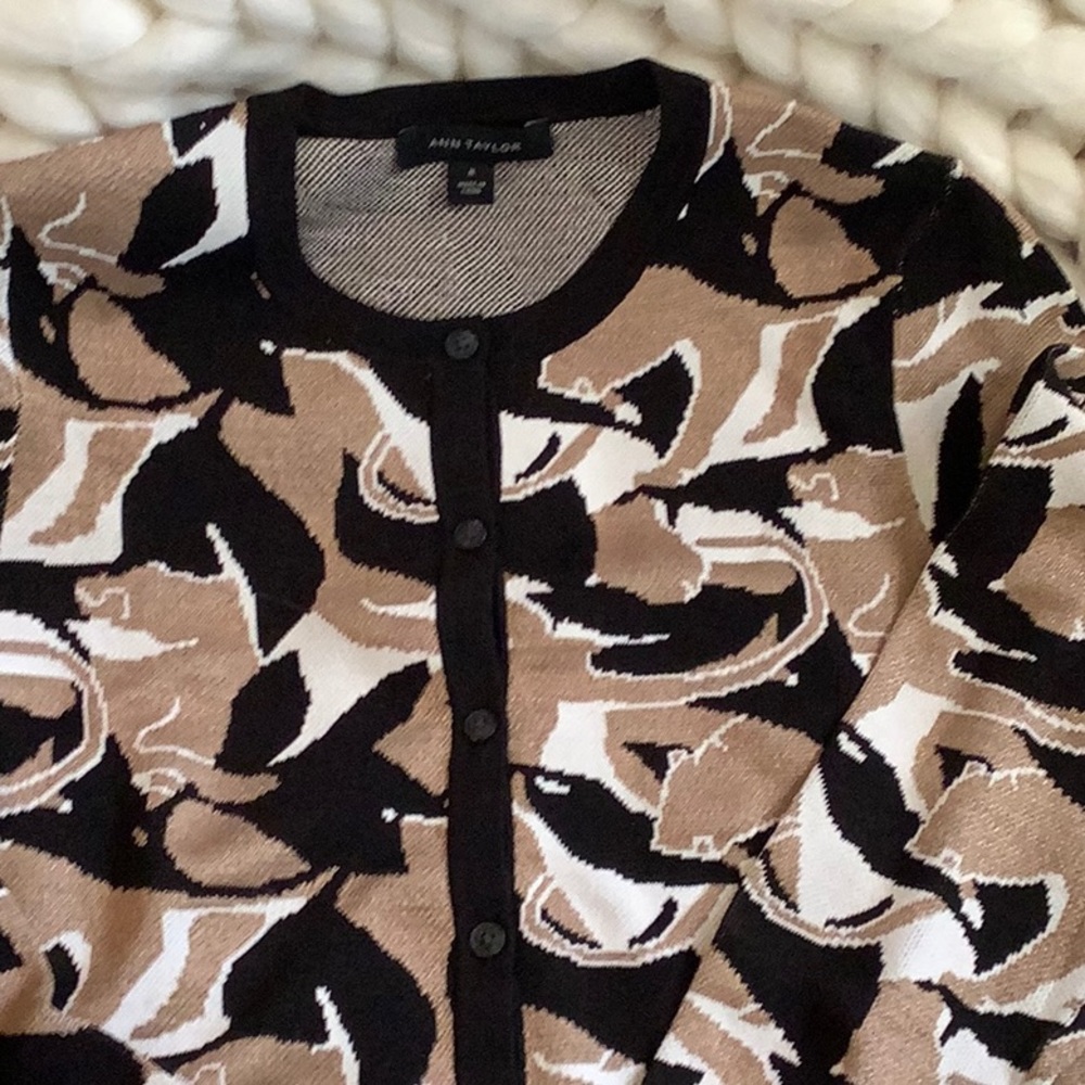 Ann Taylor lack and gold camo cardigan